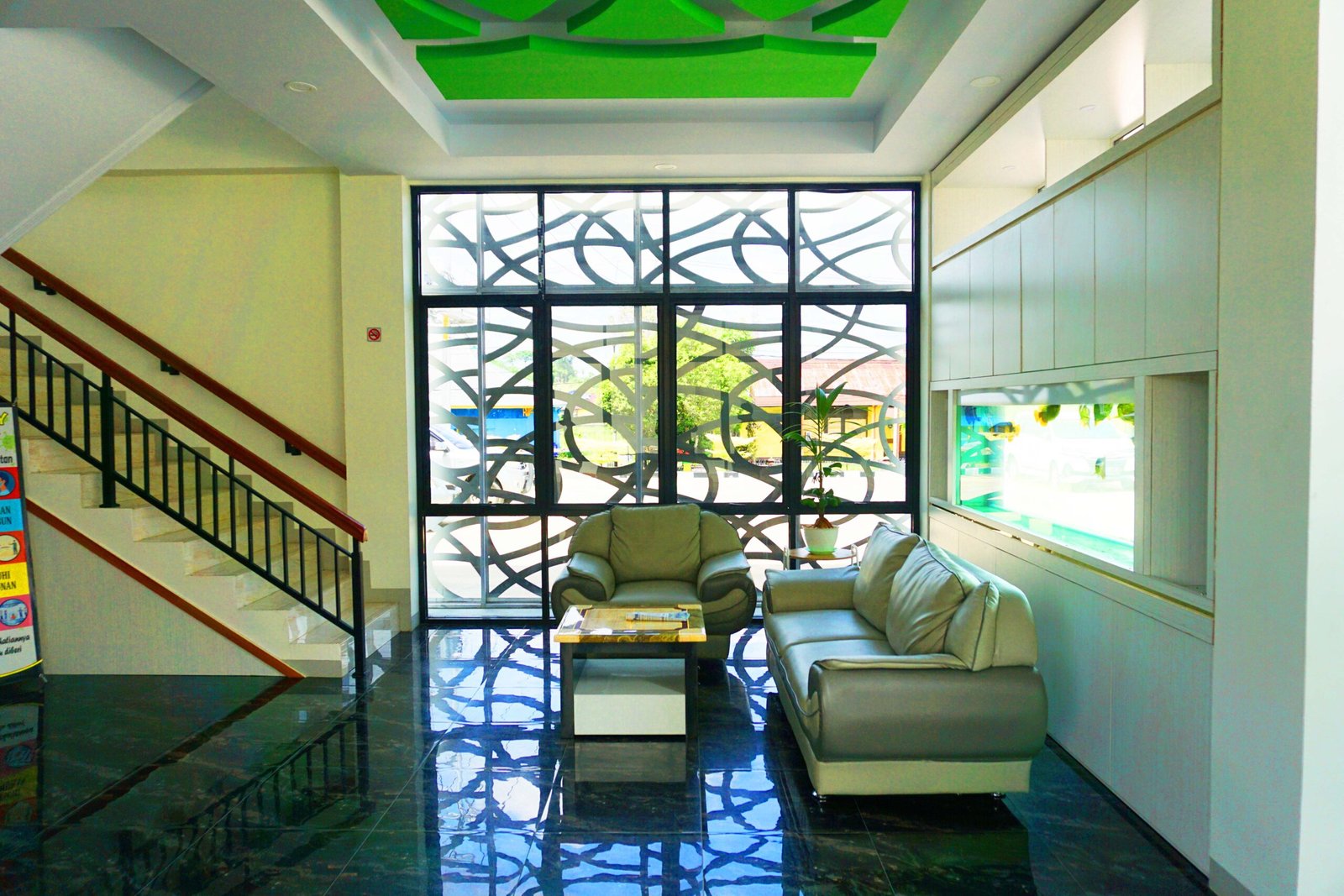 Lobby tamu copy